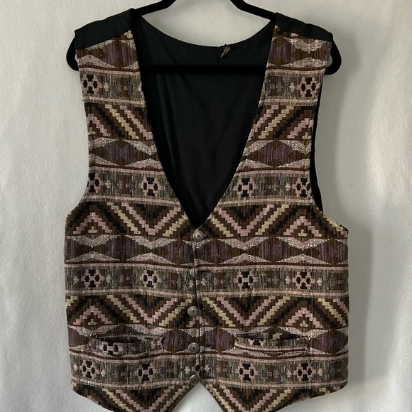 Men’s Size Large Embossed Woven Vest - Picture 1 of 7